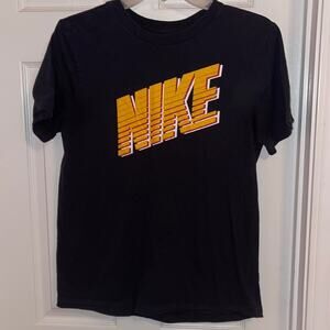 Nike Logo Front t-shirt